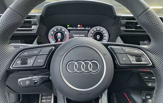 AUDI A3 Sportback TFSI Mild Hybrid 150 S tronic 7 S line photo 12 2128220