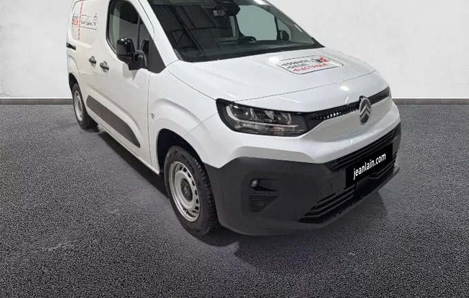 CITROEN BERLINGO VAN M DIESEL 100 CH MANUELLE extérieur trois quart avant droit 083933