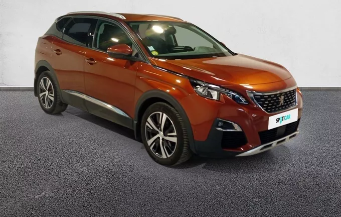 PEUGEOT 3008 BlueHDi 130ch S&S EAT8 Allure extérieur trois quart avant droit 945675