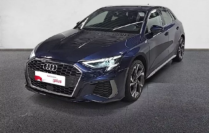 AUDI A3 Sportback 35 TFSI Mild Hybrid 150 S tronic 7 S Line extérieur trois quart avant gauche 2129083