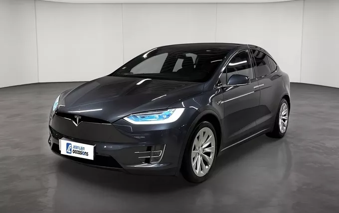 TESLA MODEL X 75D Dual Motor extérieur trois quart avant gauche 2132586