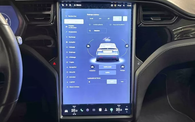 TESLA MODEL X 75D Dual Motor photo 19 2132586