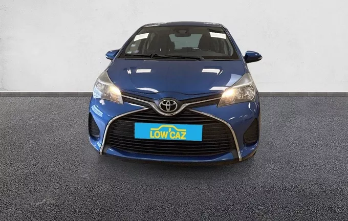 TOYOTA YARIS 69 VVT-i France extérieur avant 2130327