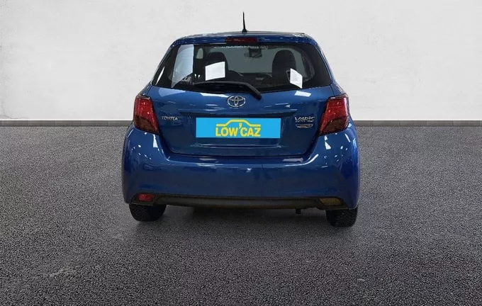 TOYOTA YARIS 69 VVT-i France extérieur arrière 2130327