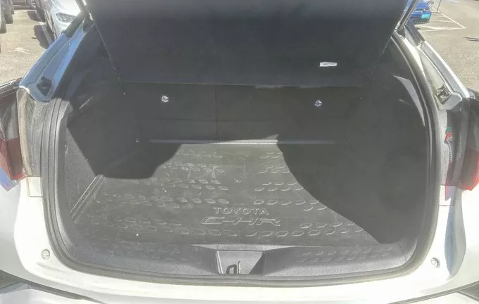 TOYOTA C-HR Hybride 2.0L Design photo 10 1103368