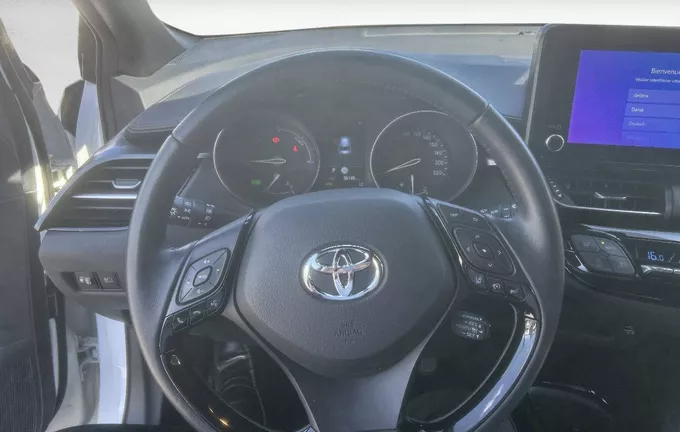 TOYOTA C-HR Hybride 2.0L Design photo 11 1103368