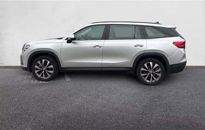 SKODA KODIAQ 2.0 TDI 150 ch SCR DSG7 7pl Selection extérieur trois quart arrière gauche 2126266