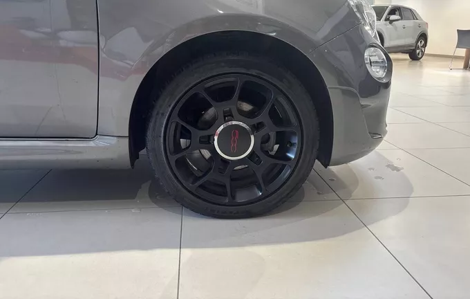 FIAT 500 C 0.9 105 ch TwinAir S&S 500-60th photo 9 2130263