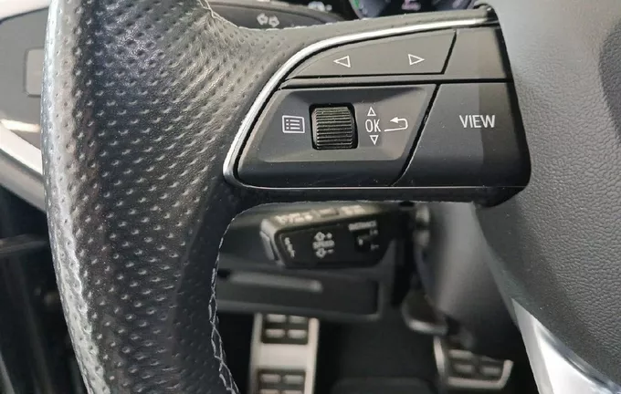 AUDI Q3 45 TFSIe 245 ch S tronic 6 S line photo 13 2131432