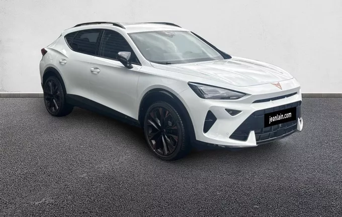 CUPRA FORMENTOR eHybrid 272 ch DSG6 VZ extérieur trois quart avant droit 2779