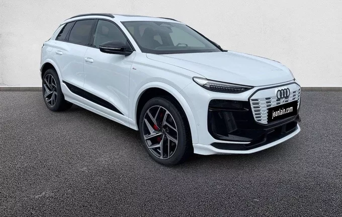 AUDI Q6 E-TRON 387 ch 100 kWh quattro S line extérieur trois quart avant droit 7665