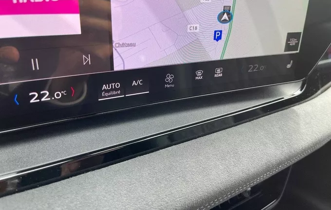 AUDI Q6 E-TRON 387 ch 100 kWh quattro S line photo 14 7665