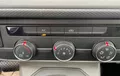 Miniature VOLKSWAGEN UTILITAIRES TRANSPORTER 6.1 VAN L1H1 2.0 TDI 150 DSG7 BUSINESS PLUS photo 21 106330
