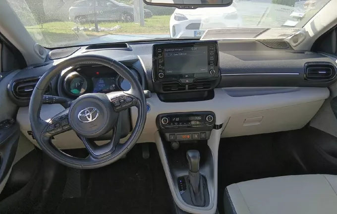 TOYOTA YARIS Hybride 116h Iconic photo 18 1103561