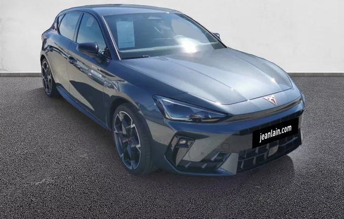 CUPRA LEON eHybrid 272 ch DSG6 VZ extérieur trois quart avant droit 1995