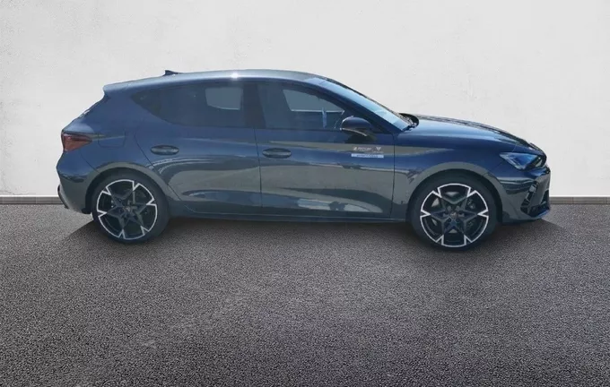 CUPRA LEON eHybrid 272 ch DSG6 VZ extérieur côté droit 1995
