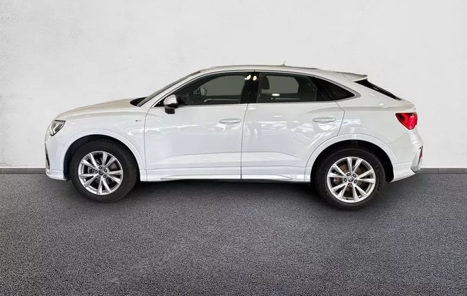 AUDI Q3 Sportback 35 TFSI 150 ch S line extérieur côté gauche 2128025
