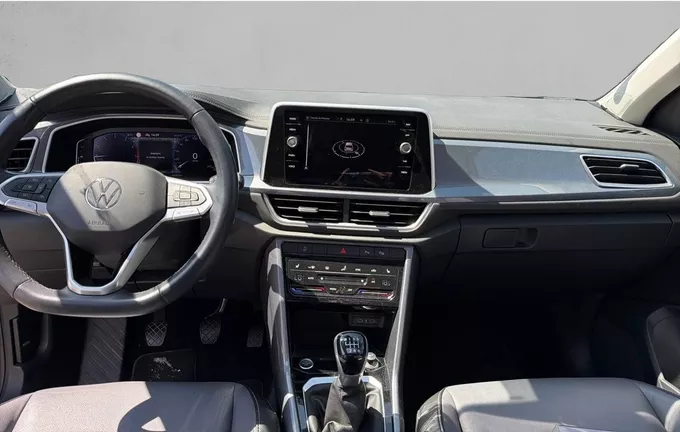 VOLKSWAGEN T-ROC 1.5 TSI EVO 150 Start/Stop BVM6 Style Exclusive extérieur trois quart avant droit 2130138