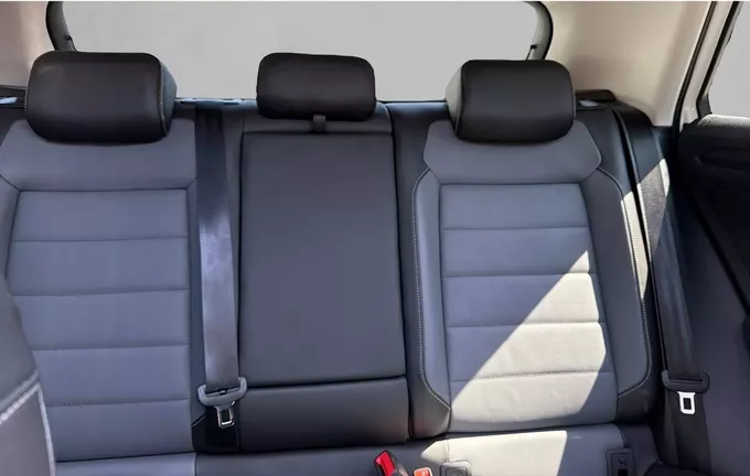 VOLKSWAGEN T-ROC 1.5 TSI EVO 150 Start/Stop BVM6 Style Exclusive extérieur arrière 2130138