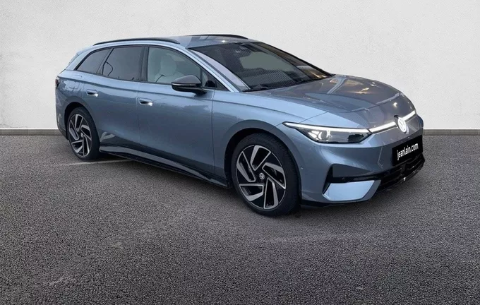 VOLKSWAGEN ID.7 TOURER 286 ch Pro Life Max extérieur trois quart avant droit 9784