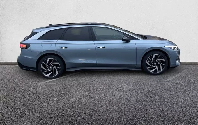 VOLKSWAGEN ID.7 TOURER 286 ch Pro Life Max extérieur côté droit 9784