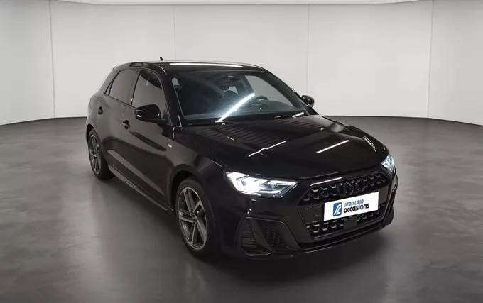 AUDI A1 Sportback 35 TFSI 150 ch S tronic 7 S Line extérieur trois quart avant droit 2132621