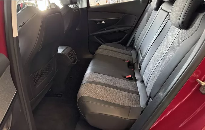 PEUGEOT 3008 Puretech 130ch S&S BVM6 Allure extérieur arrière 2118421