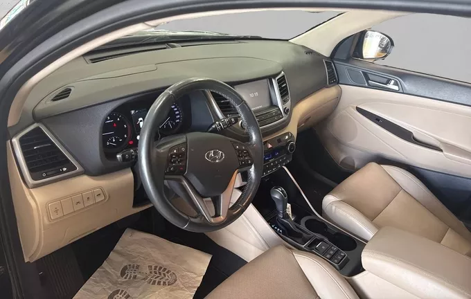 HYUNDAI TUCSON 1.7 CRDi 141 2WD DCT-7 Intuitive photo 11 213412