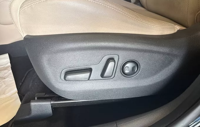 HYUNDAI TUCSON 1.7 CRDi 141 2WD DCT-7 Intuitive photo 19 213412