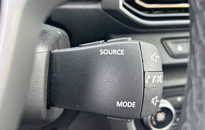 DACIA SANDERO ECO-G 100 Stepway Extreme + photo 19 2125932