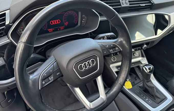 AUDI Q3 Sportback 35 TDI 150 ch S tronic 7 photo 12 2123855