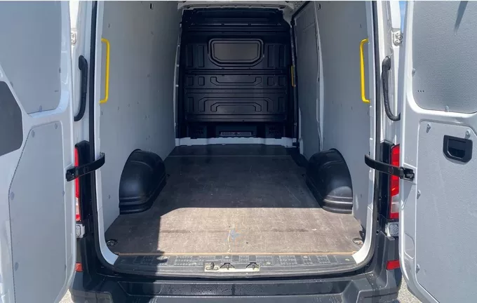VOLKSWAGEN UTILITAIRES CRAFTER VAN 35 L4H3 2.0 TDI 140 CH BVA BUSINESS photo 13 105910
