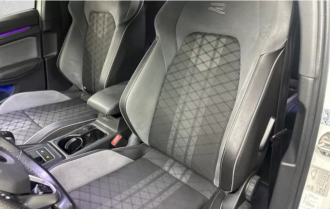 VOLKSWAGEN GOLF 1.5 TSI ACT OPF 115 BVM6 extérieur trois quart arrière droit 2129342