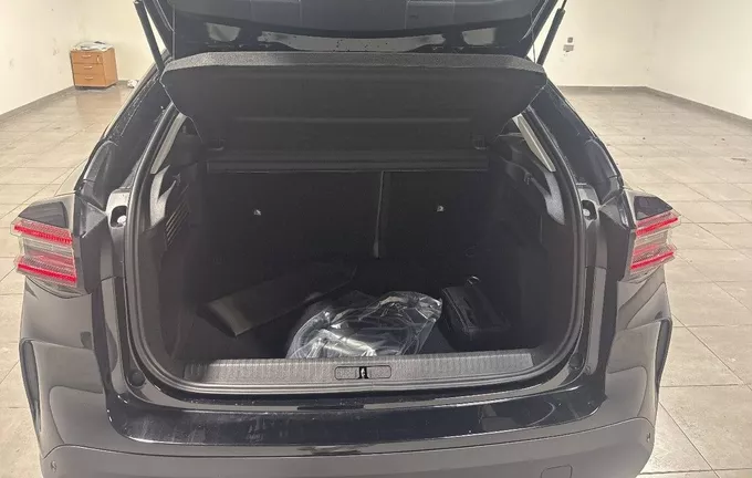 CITROEN C4 e-C4 136 ch autonomie confort Plus photo 10 057892