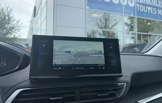 PEUGEOT 5008 PureTech 130ch S&S EAT8 Style photo 15 2131940