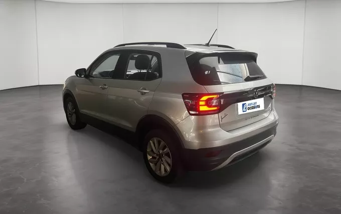 VOLKSWAGEN T-CROSS 1.0 TSI 95 Start/Stop BVM5 Life Tech extérieur trois quart arrière gauche 2131346