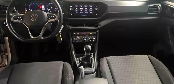 VOLKSWAGEN T-CROSS 1.0 TSI 95 Start/Stop BVM5 Life Tech photo 20 2131346