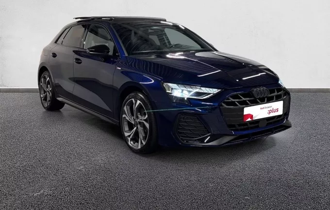 AUDI A3 Sportback TFSI Mild Hybrid 150 S tronic 7 S line extérieur trois quart avant droit 2130784