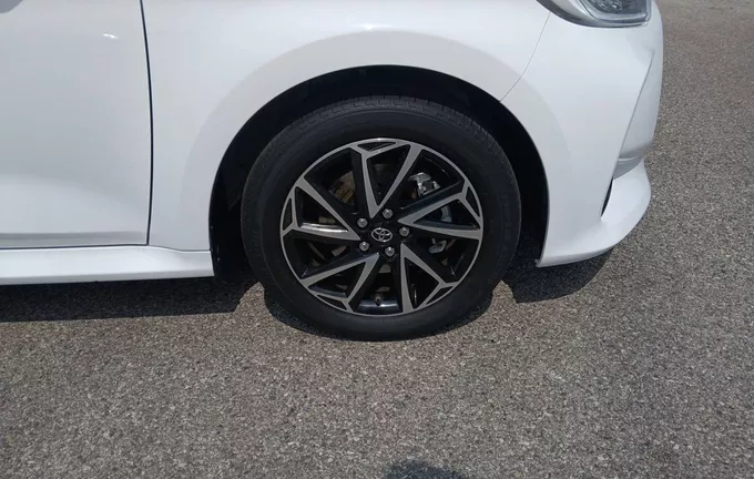 TOYOTA YARIS Hybride 116h Design photo 9 1103797