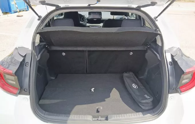 TOYOTA YARIS Hybride 116h Design photo 10 1103797