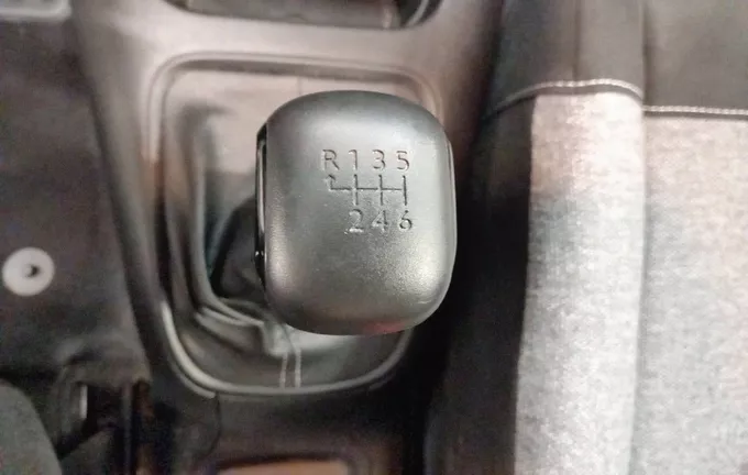 CITROEN C3 PureTech 110 S&S BVM6 C-Series photo 14 1710530
