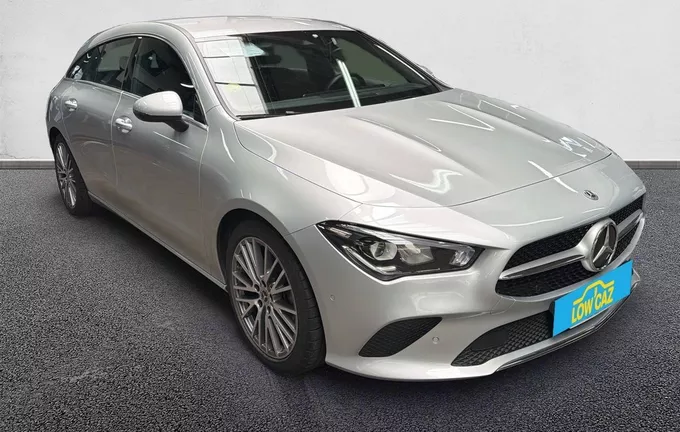 MERCEDES CLA Shooting Brake 200 d 8G-DCT Progressive Line extérieur trois quart avant droit 213003