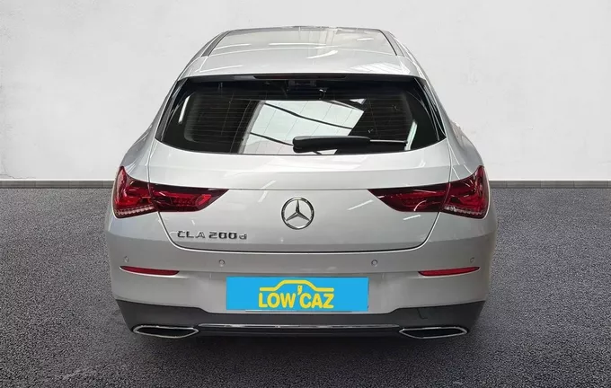 MERCEDES CLA Shooting Brake 200 d 8G-DCT Progressive Line extérieur arrière 213003