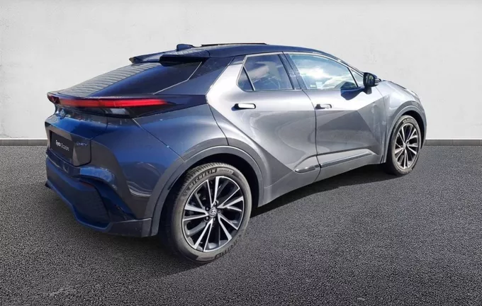 TOYOTA C-HR Hybride 140 Collection extérieur trois quart arrière droit 1102573