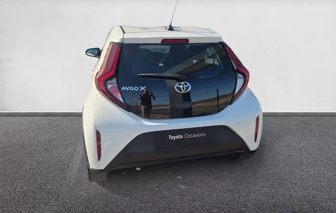 TOYOTA AYGO X 1.0 VVT-i 72 Dynamic extérieur arrière 1103693