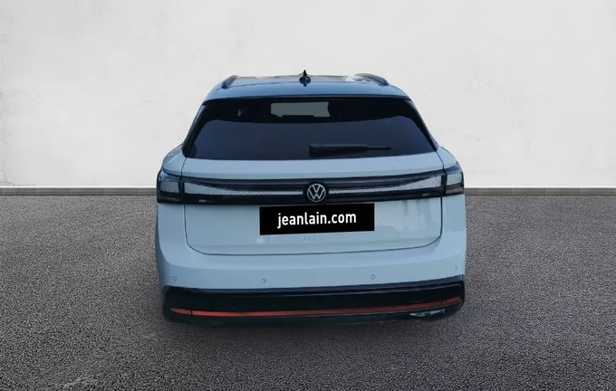 VOLKSWAGEN ID.7 TOURER 286 ch Pro Life Max extérieur arrière 9637