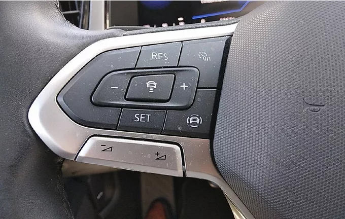 VOLKSWAGEN T-ROC 1.5 TSI EVO 150 Start/Stop DSG7 Life photo 20 2118827