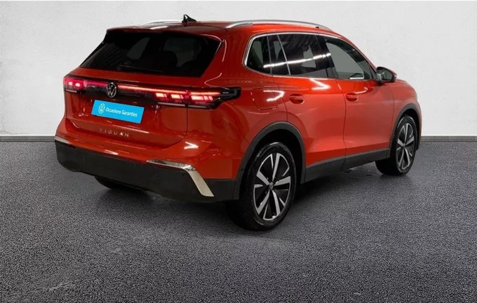 VOLKSWAGEN TIGUAN 2.0 TDI 150ch DSG7 Elegance extérieur trois quart arrière droit 2122787