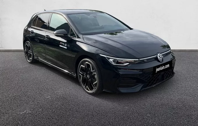 VOLKSWAGEN GOLF 1.5 eTSI EVO2 150 DSG7 R-Line Edition extérieur trois quart avant droit 9507