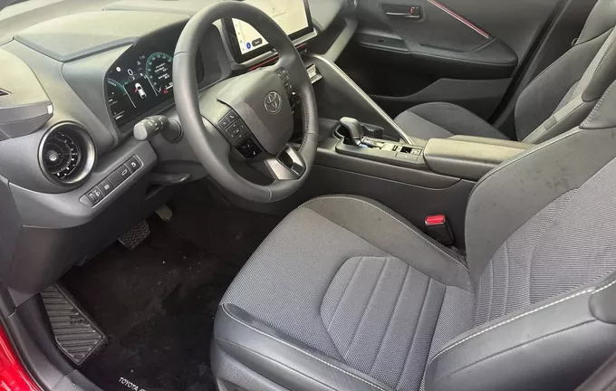 TOYOTA C-HR Hybride 140 Collection photo 11 1102696